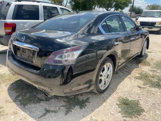 2013 Nissan Maxima 3.5 SV - Exterior Rear Right Corner Image